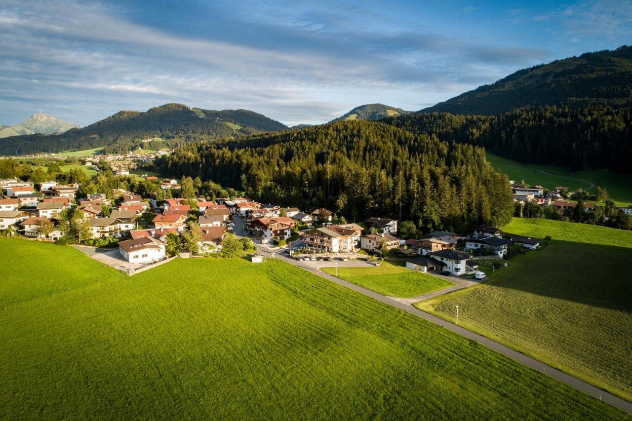 Landhotel Foehrenhof Элльмау Экстерьер фото