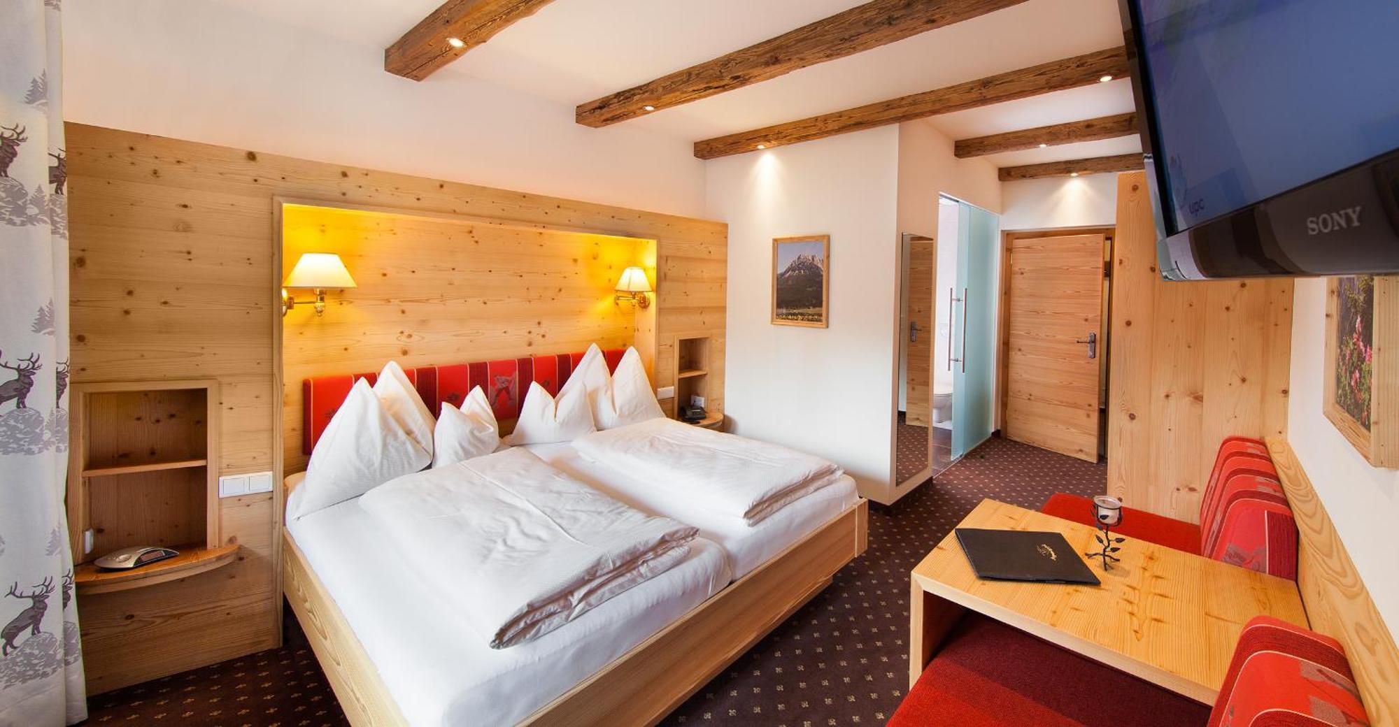 Landhotel Foehrenhof Элльмау Экстерьер фото