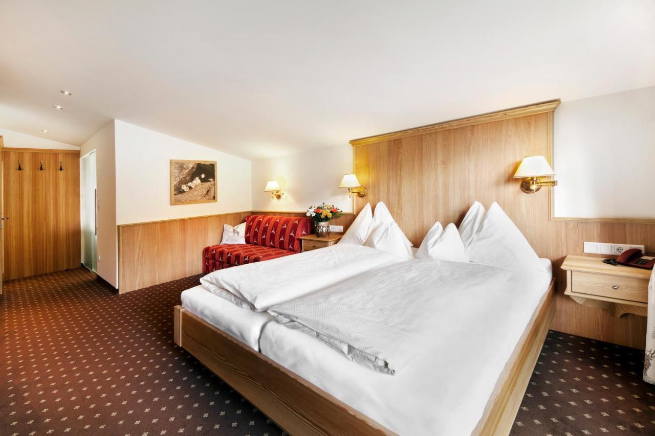 Landhotel Foehrenhof Элльмау Экстерьер фото
